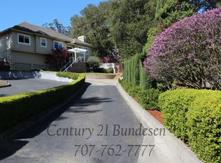 733 Paula Ln, Petaluma, CA 94952