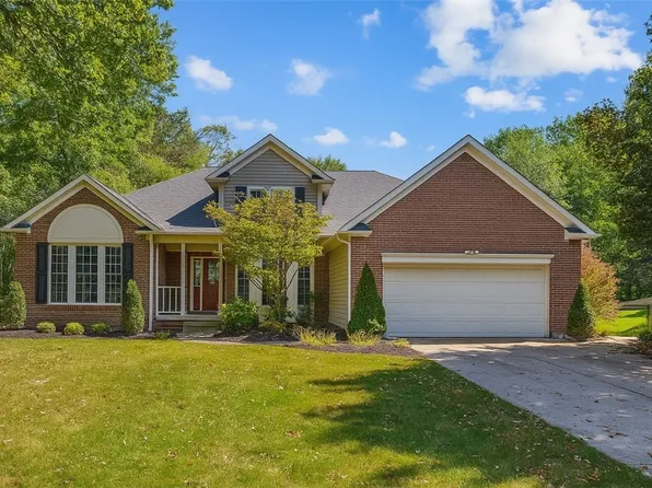 2885 Valley Rd, Cuyahoga Falls, OH 44223