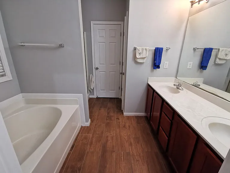 2569 Worrall Hill Way — Photo 22