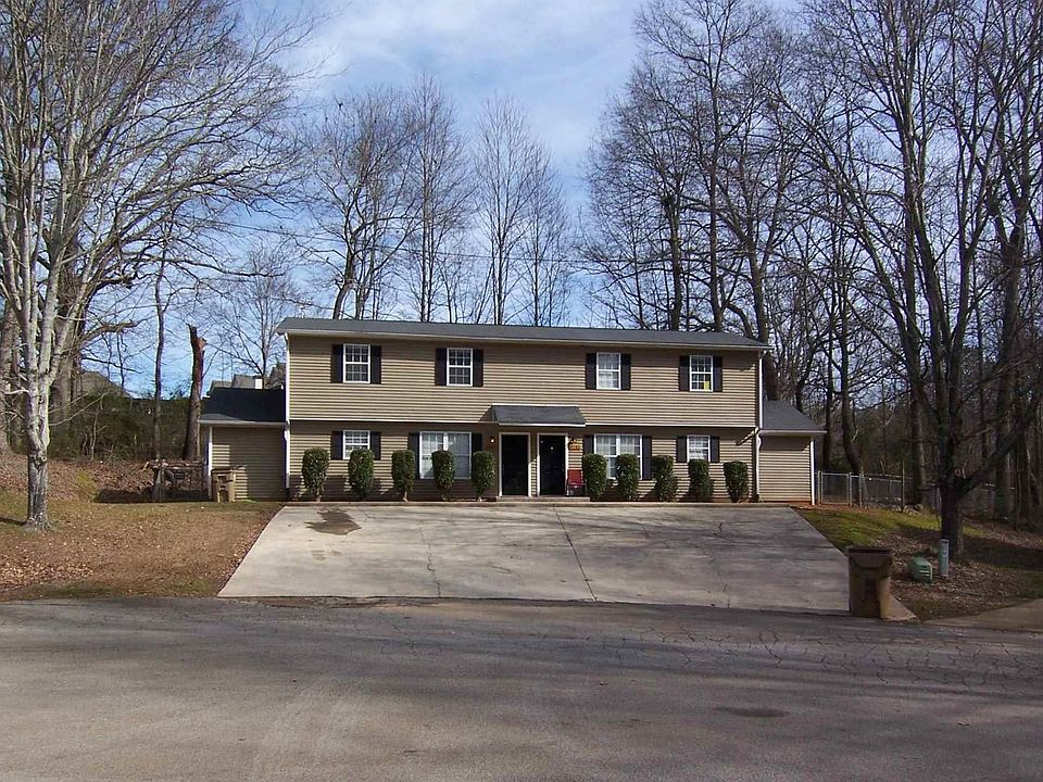 1st image of 4785 Chariot Dr