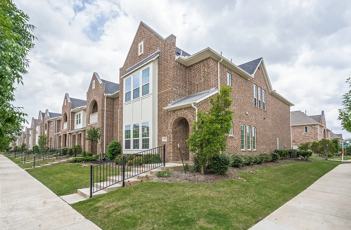 Building Photo - 7207 Switchgrass Rd