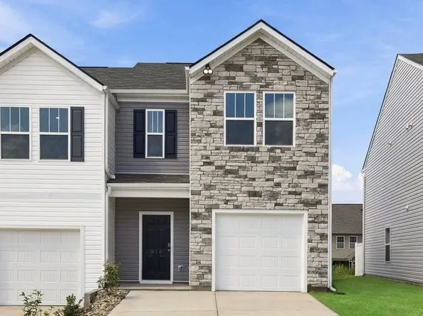 816 Embark Cir, Greer, SC 29651