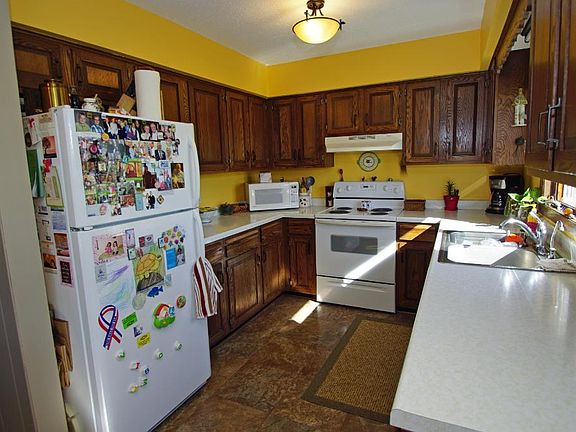 2nd image of W12070 W 820th Ave