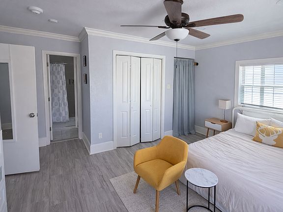 4th image of 1322 Avenue L #3