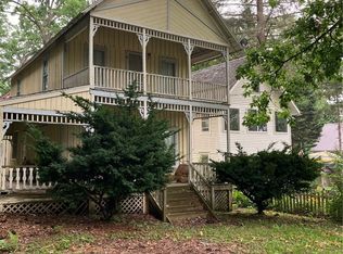27 Genesee St, Castile, NY 14427