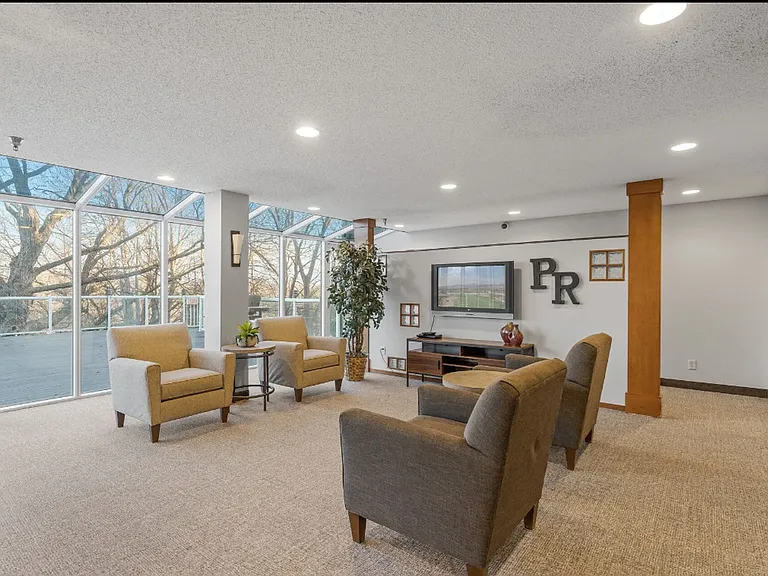 Powers Ridge Rental Condos — Photo 26