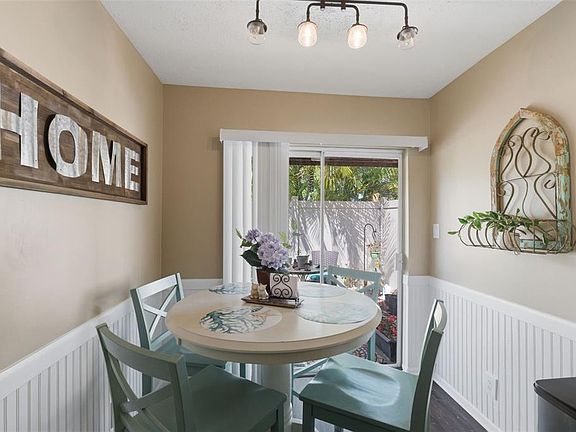 3rd image of 2074 Sunset Point Rd APT 137