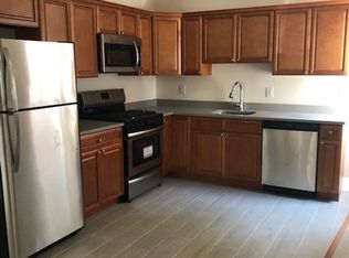 294 Schley St #0, Newark, NJ 07112