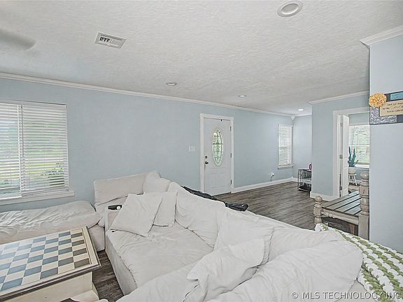 3rd image of 24843 N Four Mile Rd