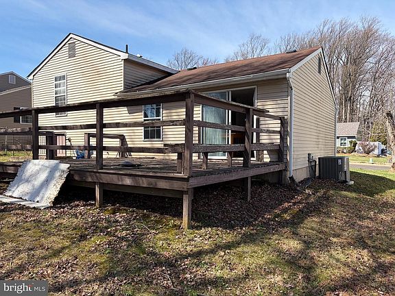 5th image of 5783 Michael Dr