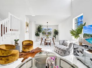 1104 Cedar Falls Dr, Weston, FL 33327