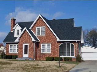 810 W 6th St, Jasper, IN 47546