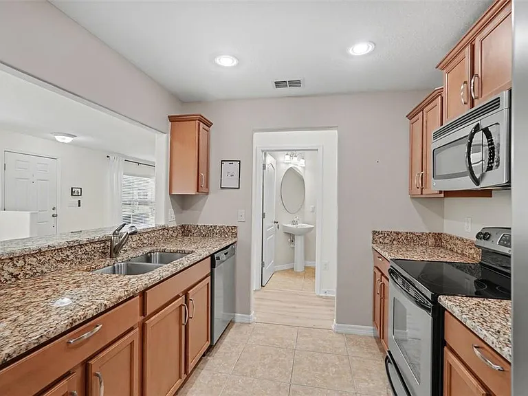 6246 Timberly Ln — Photo 11