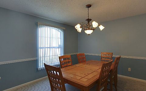 3rd image of 86044 Creekwood Dr