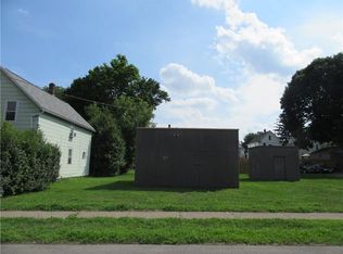 212 Maple Ave E, East Rochester, NY 14445