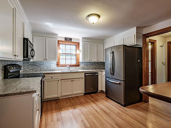Original hardwood floors throughout first and second floors