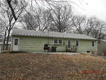 2nd image of 1313 E 126th St