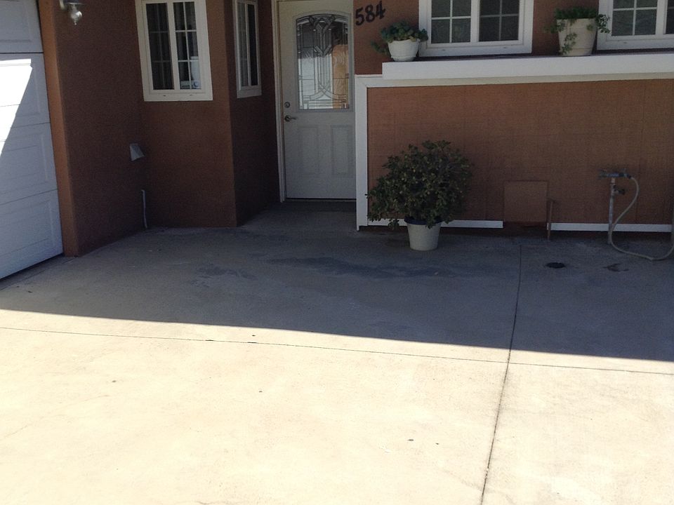 1st image of 584 W Indian School Ln