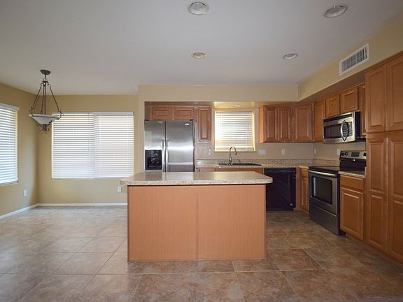 2nd image of 692 E Daniella Dr