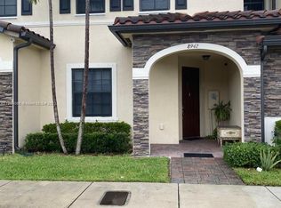 8942 W 35th Ct, Hialeah, FL 33018