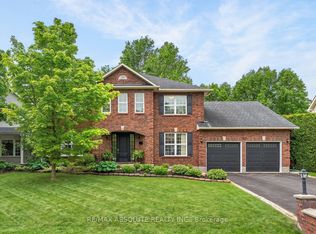 149 Lanigan Cres, Ottawa, ON K2S1G9