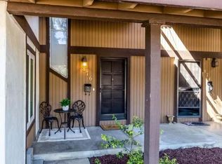 874 Pollard Rd, Los Gatos, CA 95032