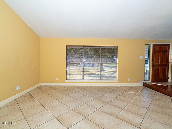 4th image of 116 Edmund Dr