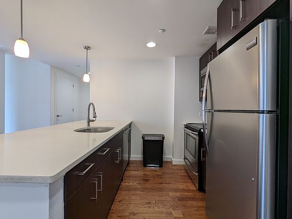 4th image of 260 W 26th St APT 11G
