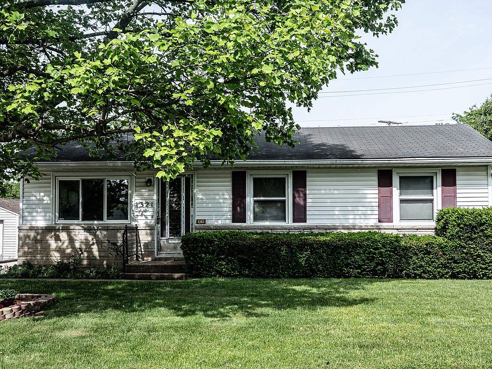 1st image of 1321 Canterbury Dr