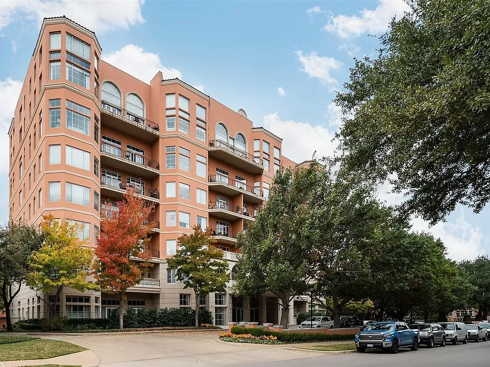 3535 Gillespie St #505