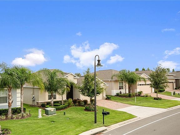 2nd image of 3824 Serena Ln