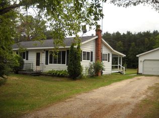 3859 Helen St, Lewiston, MI