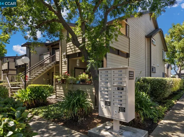3840 Yorkshire St, San Leandro, CA 94578