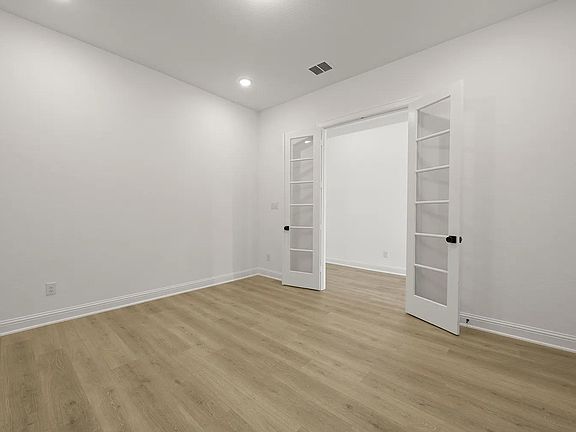 Huntley III C Home office
