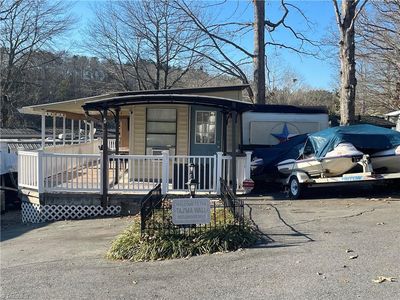 168 Club House Dr, New London, NC, 28127