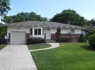 6 Hubbell St, Commack, NY 11725