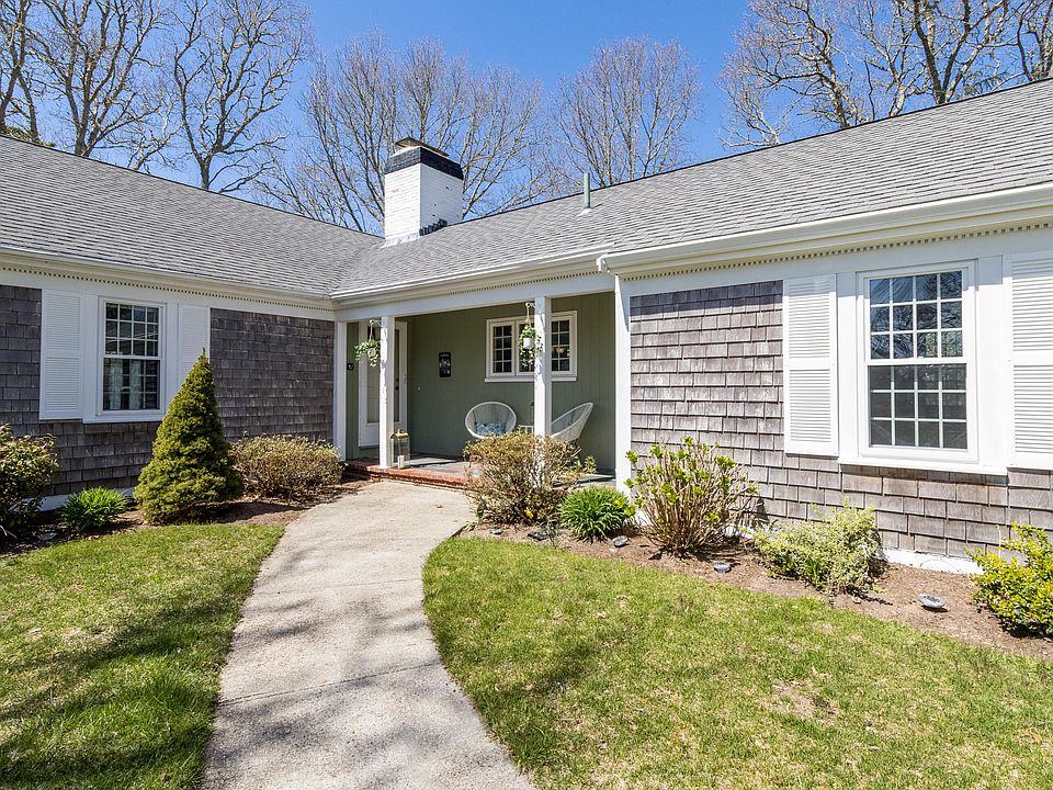 53 Chipping Green Circle, South Yarmouth, MA 02664 | Zillow