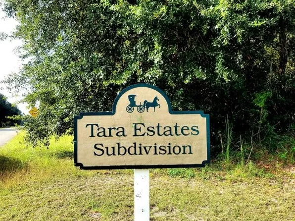 5555 Tara Rd, Waycross, GA 31503