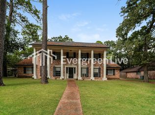 8010 Oak Moss Dr, Spring, TX 77379