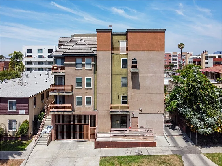 321 S Occidental Blvd #104 — Photo 1