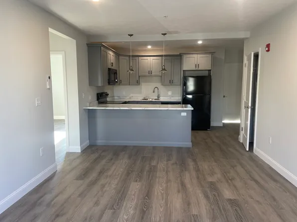 16 Wendell St Floor 1, Lawrence, MA 01841