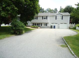 80 Friendly Rd, Mahopac, NY 10541