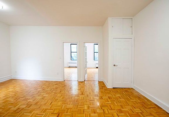 4th image of 383 Clinton St #2B