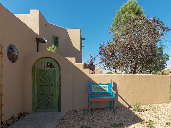 2nd image of 2979 Camino Piedra Lumbre