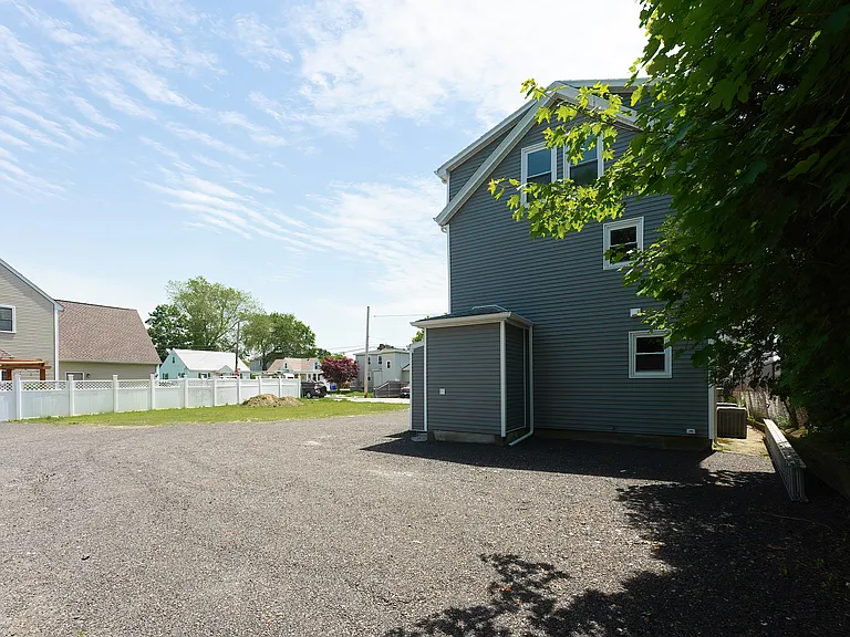 71 Saint Elizabeth St #1A — Photo 13