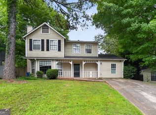 939 Lake Drive Ct, Stone Mountain, GA 30088