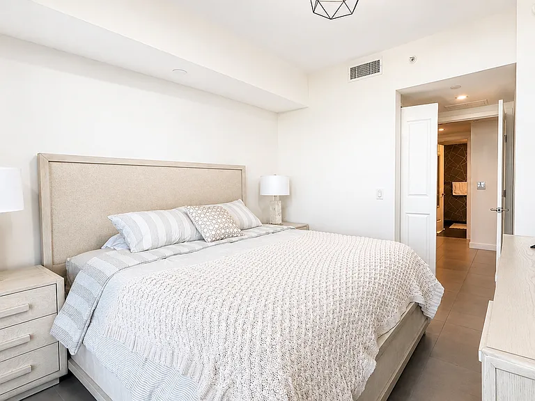 1600 NE 1st Ave #2512 — Photo 9