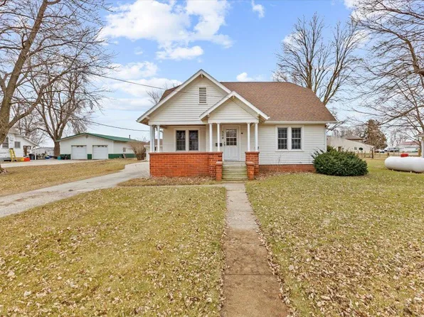 304 Chestnut St, Mondamin, IA 51557