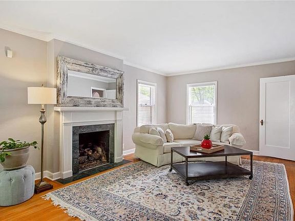 3rd image of 421 E 74th St