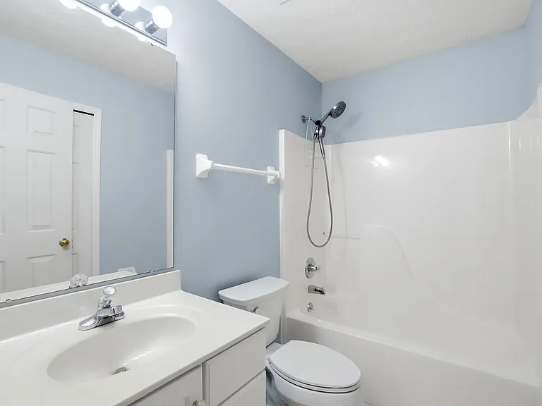 9083 Marquis Dr — Photo 22